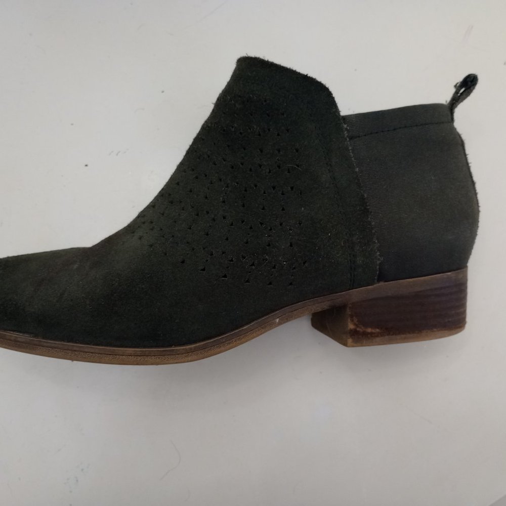 Booties - Picture 3 of 4
